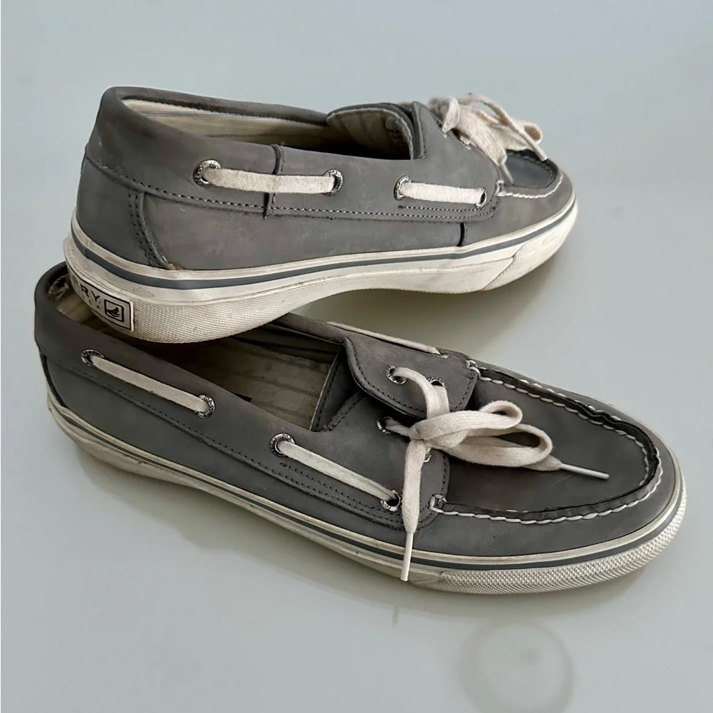 Sperry Men's Gray Leather Boat Shoes
